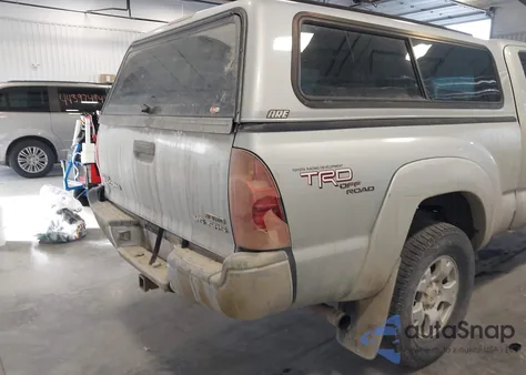 2007 Toyota Tacoma Base V6 z USA, uszkodzony, nr VIN 5TEUU42N87Z452567